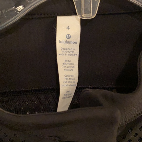 LuLuLemon Get Your Peek On Black Jacket SIZE 4 - Picture 10 of 17